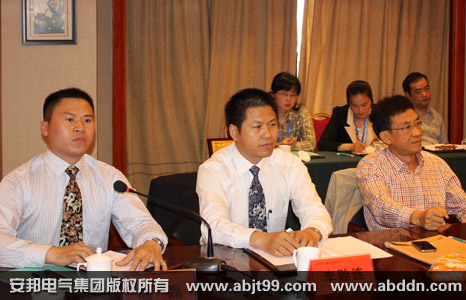 天長市政府領(lǐng)導(dǎo)、安邦電氣集團(tuán)董事長李貽連、副總經(jīng)理陳磊